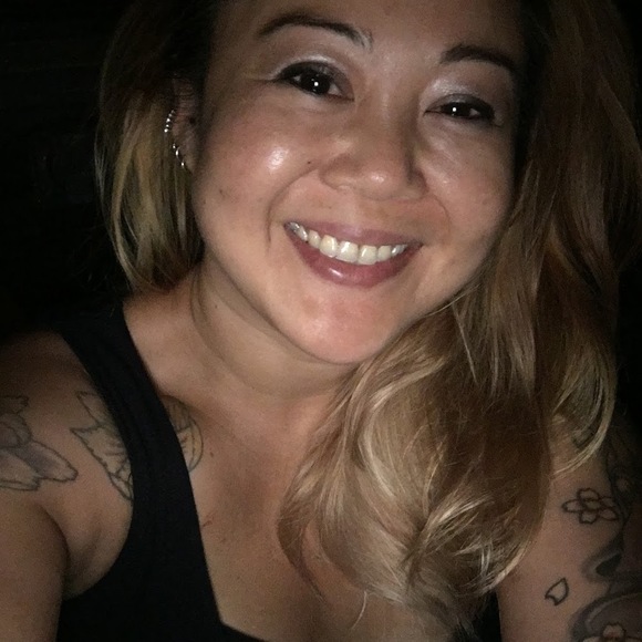 Meet your Posher, Ayn villena - Picture 1 of 1